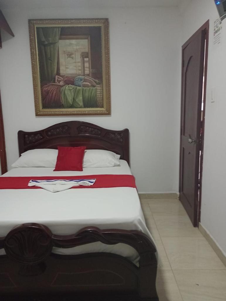 Hostal Kumbaya ซันตามาร์ตา ภายนอก รูปภาพ